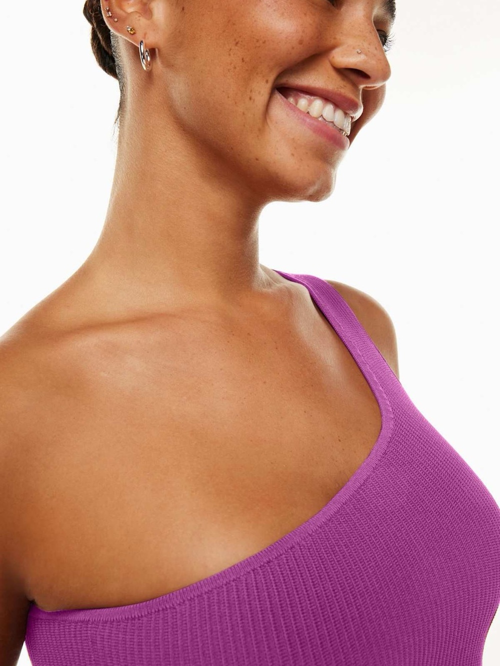 Babaton One-Shoulder Ribbed Bodycon Mini Dress - Picture 5 of 15